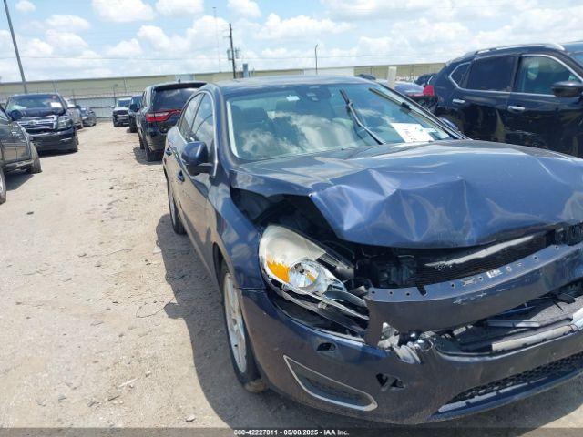  Salvage Volvo S60