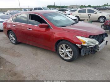  Salvage Nissan Altima