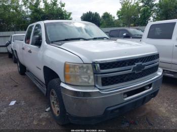  Salvage Chevrolet Silverado 2500