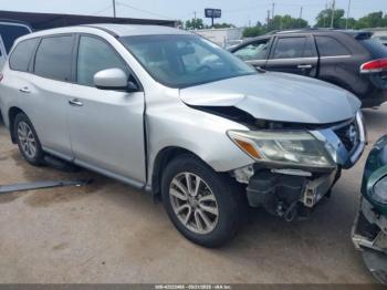  Salvage Nissan Pathfinder