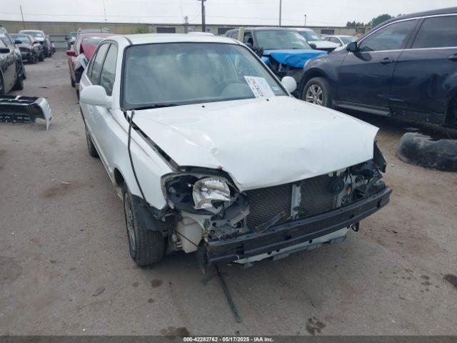  Salvage Hyundai ACCENT