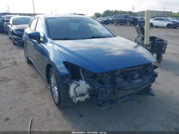  Salvage Mazda Mazda3
