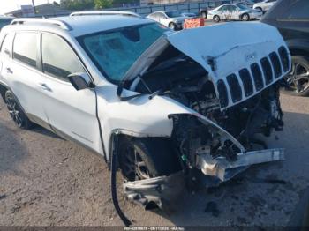  Salvage Jeep Cherokee