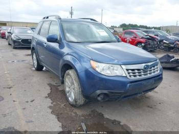  Salvage Subaru Forester
