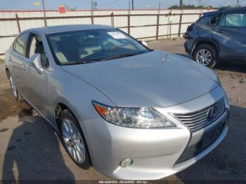  Salvage Lexus Es