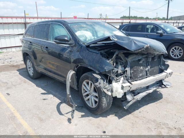  Salvage Toyota Highlander