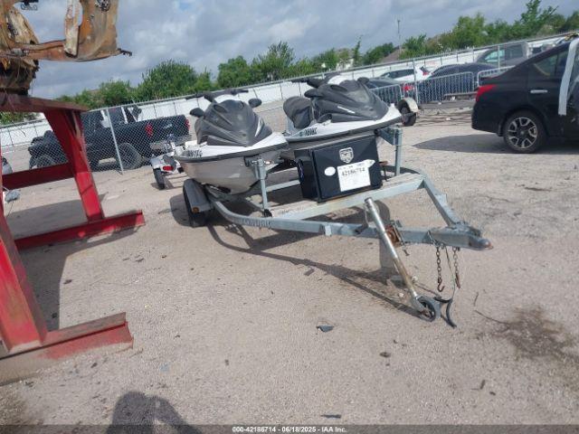  Salvage Yamaha Waverunner Xlt1200