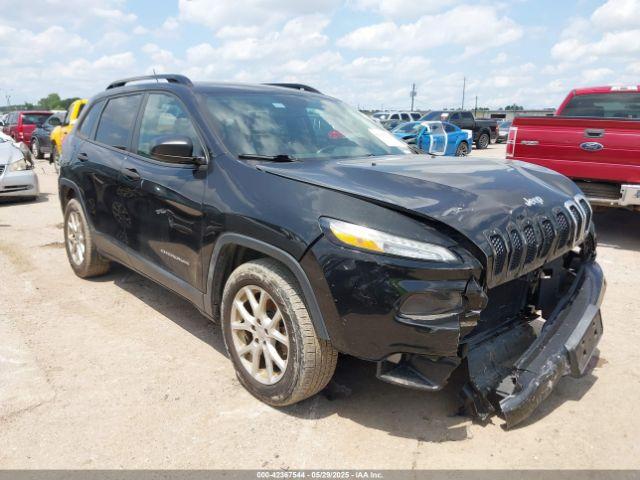  Salvage Jeep Cherokee