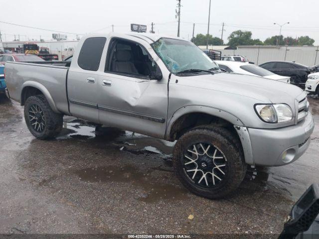  Salvage Toyota Tundra