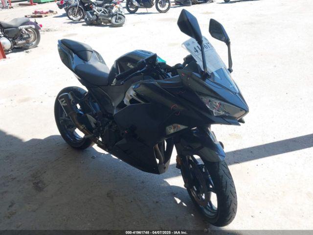  Salvage Kawasaki Ex400