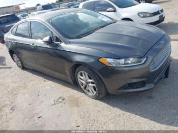  Salvage Ford Fusion