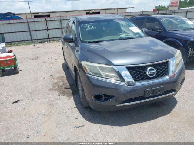  Salvage Nissan Pathfinder