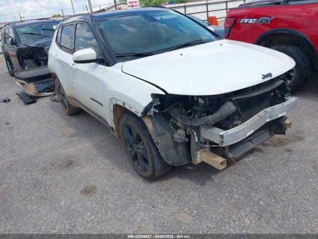  Salvage Jeep Compass