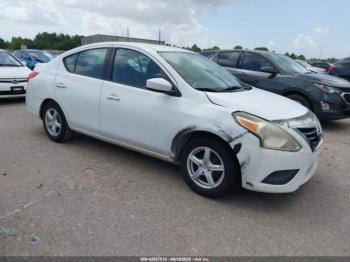  Salvage Nissan Versa