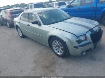  Salvage Chrysler 300c
