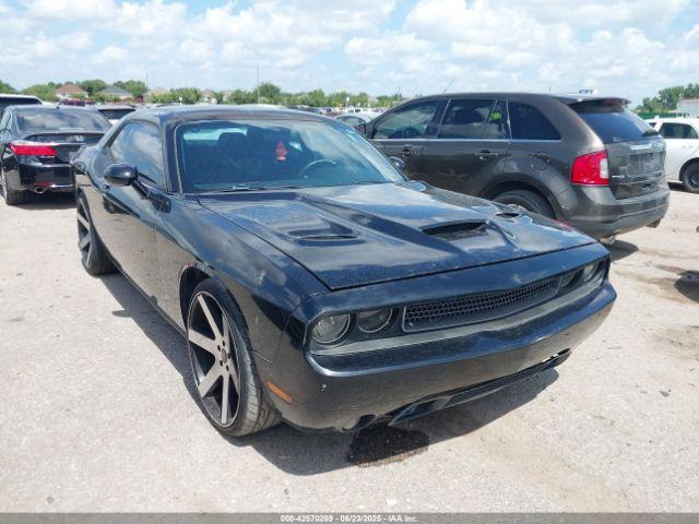  Salvage Dodge Challenger