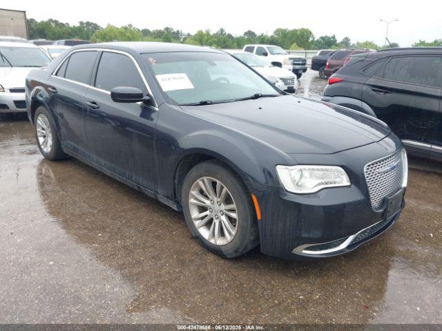  Salvage Chrysler 300