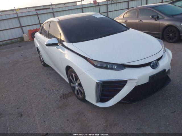  Salvage Toyota Mirai