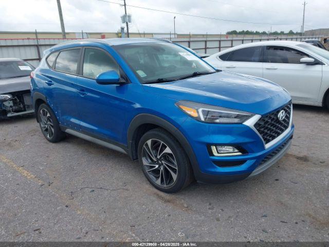  Salvage Hyundai TUCSON