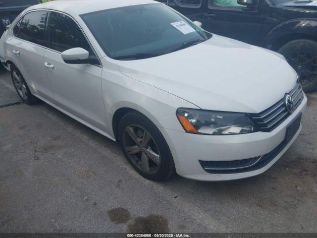  Salvage Volkswagen Passat