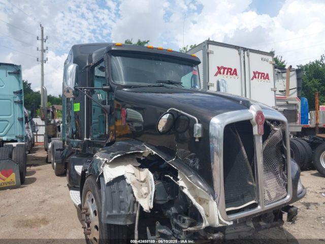  Salvage Kenworth Construction