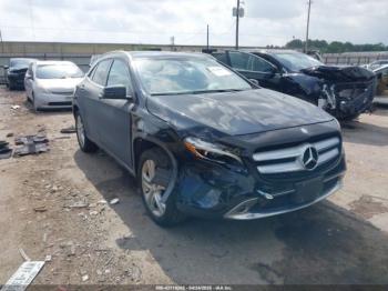  Salvage Mercedes-Benz GLA