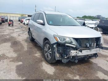  Salvage Nissan Pathfinder