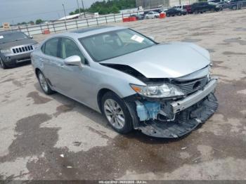  Salvage Lexus Es