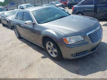  Salvage Chrysler 300