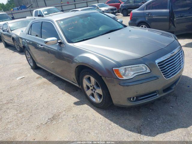  Salvage Chrysler 300