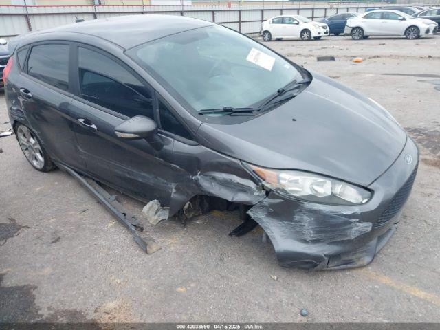  Salvage Ford Fiesta