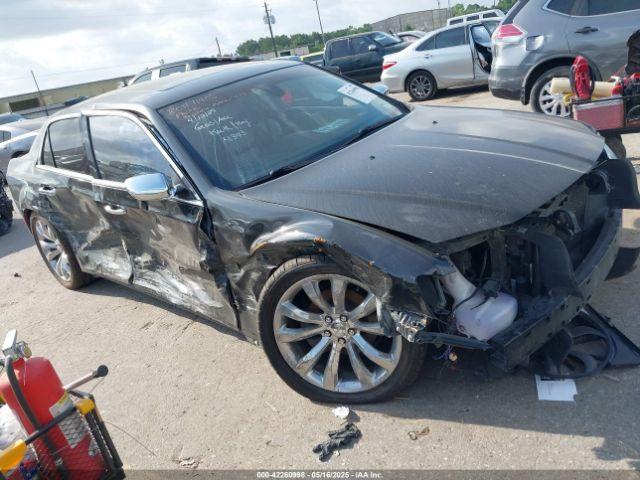  Salvage Chrysler 300