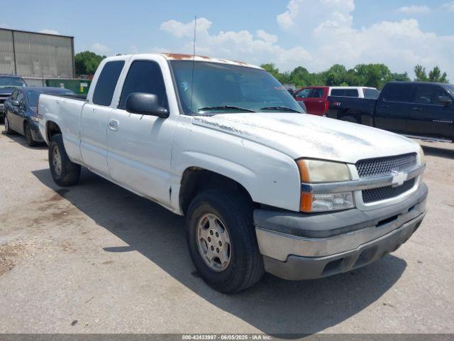  Salvage Chevrolet Silverado 1500