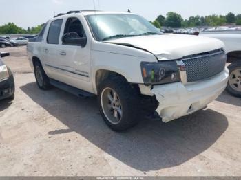  Salvage Chevrolet Avalanche 1500