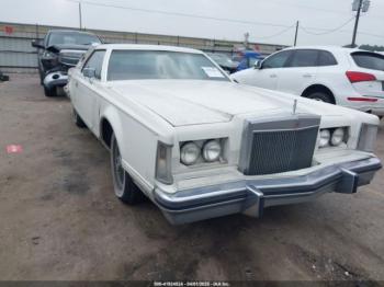  Salvage Lincoln Continental