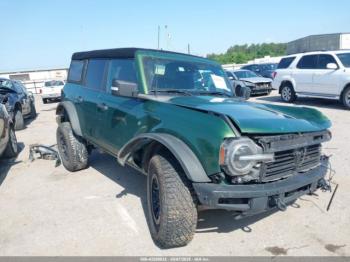  Salvage Ford Bronco