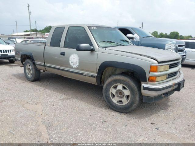  Salvage Chevrolet K1500