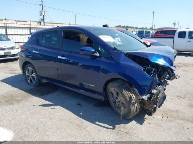  Salvage Nissan LEAF