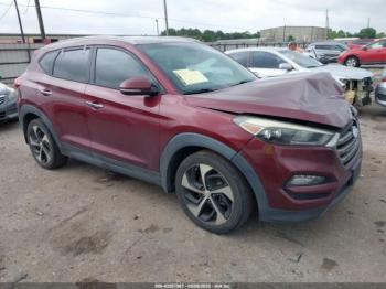  Salvage Hyundai TUCSON