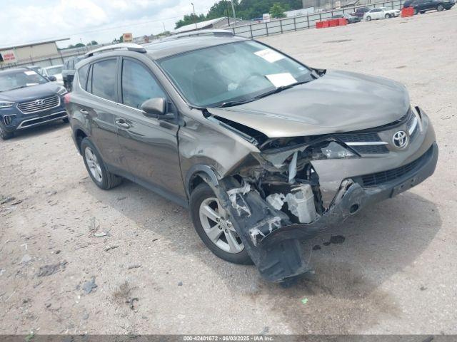  Salvage Toyota RAV4