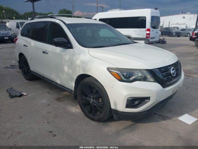  Salvage Nissan Pathfinder