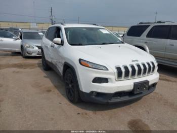  Salvage Jeep Cherokee