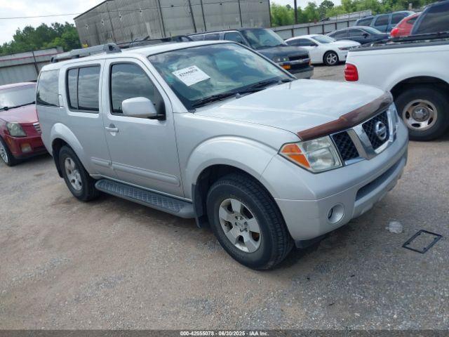  Salvage Nissan Pathfinder