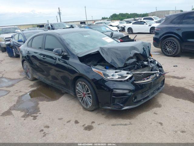  Salvage Kia Forte