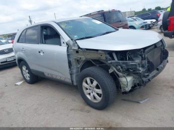  Salvage Kia Sorento
