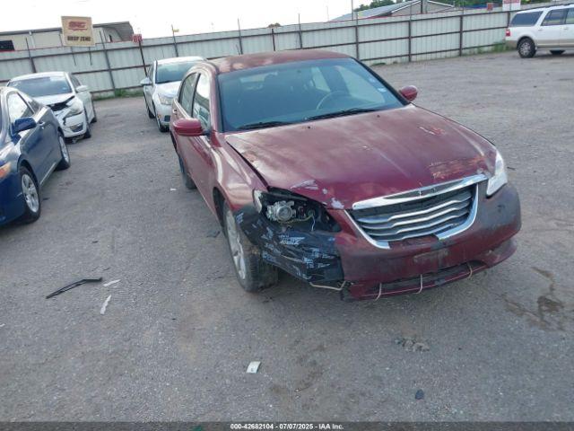  Salvage Chrysler 200