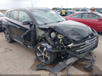  Salvage Hyundai TUCSON