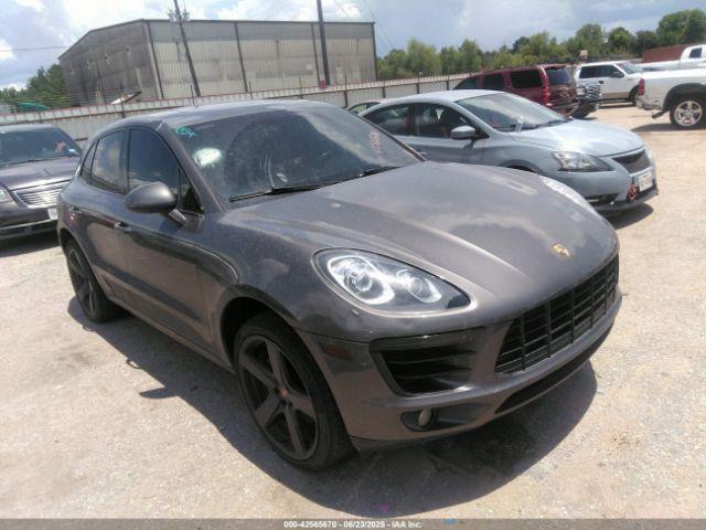  Salvage Porsche Macan