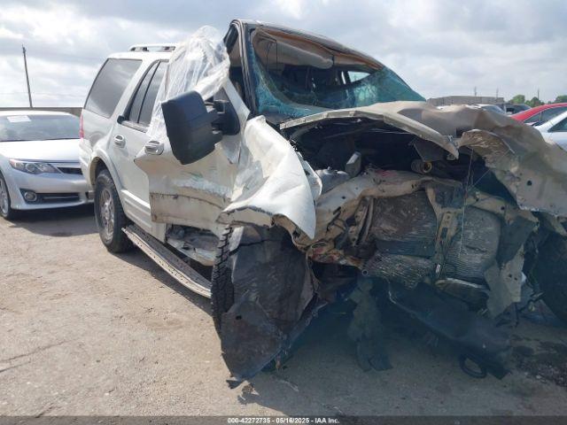  Salvage Ford Expedition