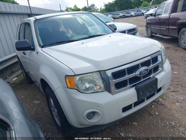  Salvage Ford Escape